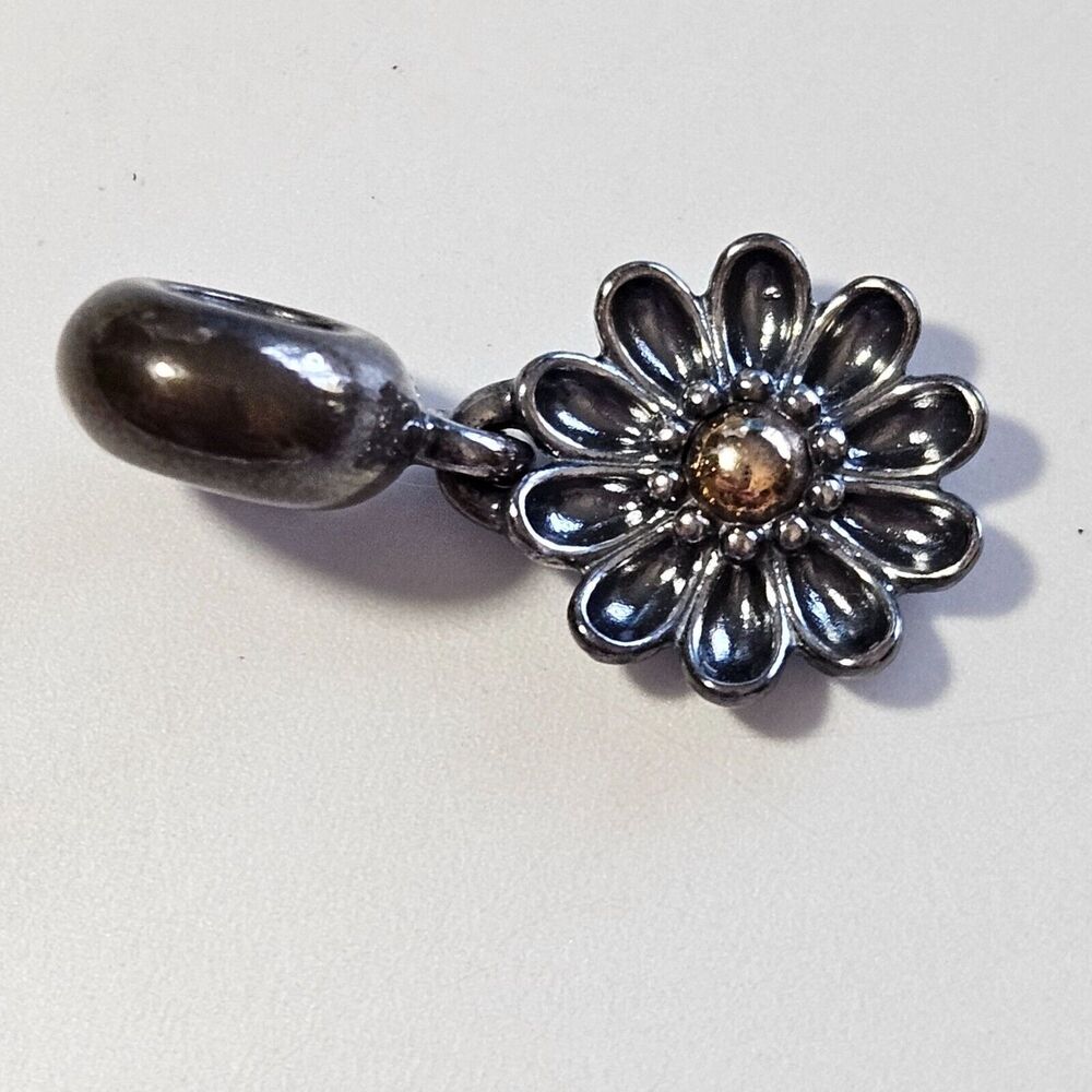 *Sale* Pandora Oopsie Daisy dangle - Picture 8 of 11